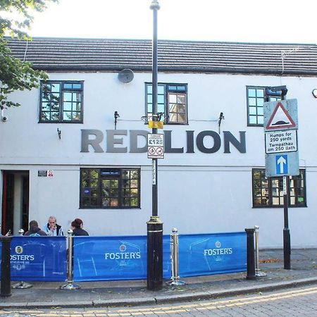 Red Lion Hotel Tredegar Esterno foto